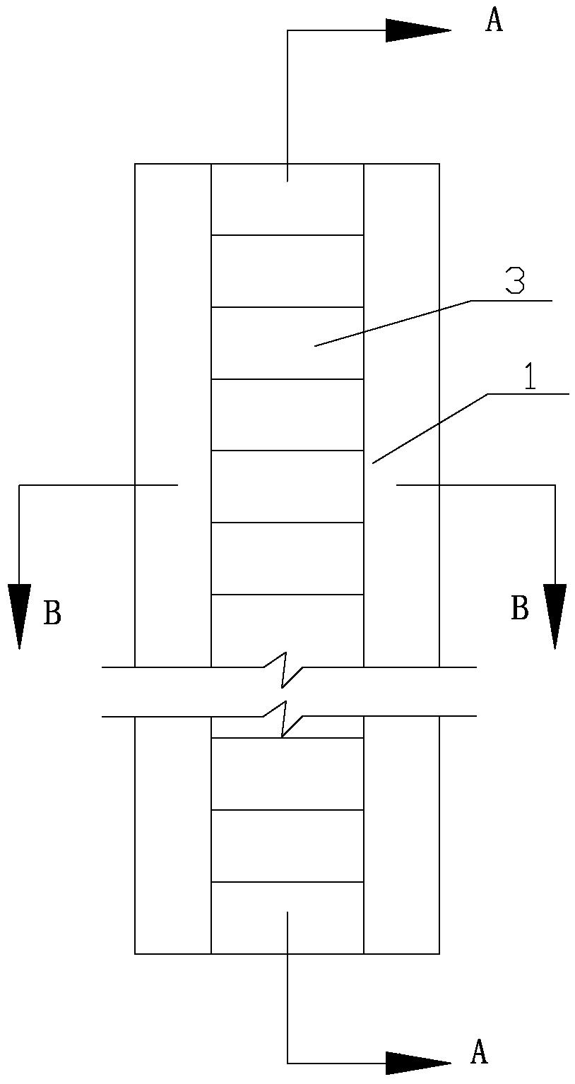 一种具有保温功能的临时性纸质建筑结构