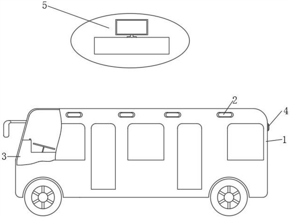 一种用实时传递信号的公交车驾驶平台